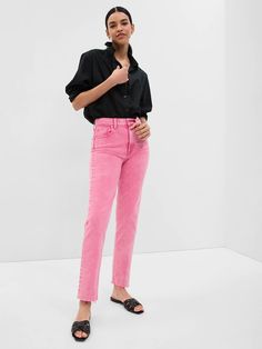 High Rise Cheeky Straight Jeans with Washwell | Gap Pink Denim Jeans, Ankle Jeans Outfit, Pink Jeans Outfit, Hot Pink Jeans, Colored Jeans Outfits, Hot Pink Denim, Jeans Look, Color Season, Ankle Length Jeans