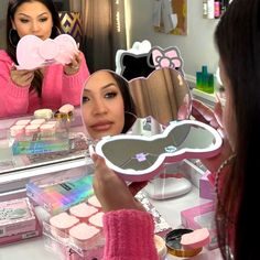 Top Highlights Brandimpressions Vanity Company Room Typedressing Room, Bedroom Shapehello Kitty Product Dimensions3"L X 6"W Frame Materialunframed Stylecompact ' : Our Hello Kitty Bow-Shaped Personal Makeup Mirrors Combine A Compact Design And An Adorable Shape, Adding A Touch Of Cuteness To Your Beauty Routine While On The Go : Our Small Travel Mirror With Light Offers 3 Color Temperature Options To Create The Perfect Lighting Ambiance For Your Makeup Application And Easily Control The Lighting Lighting Ambiance, Top Highlights, Hello Kitty Bow, Portable Mirror, Hello Kitty Rooms, Impressions Vanity, Mirror With Led Lights, Travel Mirror, Cozy Winter Outfits