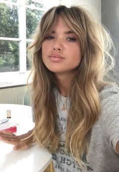 Summer Haircuts, Brown Blonde Hair, Trending Haircuts, Winter Trends, Curtain Bangs, Cool Hair Color, Hair Color Trends, Blonde Hair Color