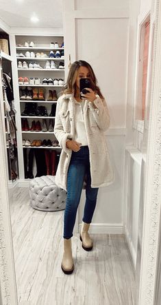 Cold weather outfits to try this winter - Lilly Style Winter Outfits Shacket, Cool Weather Fall Outfits, Easy Monday Outfit Work, January Style Outfit, Cozy Dinner Outfit Winter, Day Time Winter Outfit, Site Seeing Outfit Winter, Very Cold Winter Outfits Work, Brunch Cold Weather Outfit