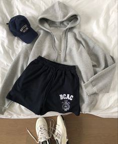 Sports Wear Aesthetic Outfits, Doobydobap Outfits, Comfy Outfits Athletic, Cute School Gym Outfits, Comfy Summer Outfits Sporty, Summer Outfits Sporty Casual, Sport Outfits Aesthetic, Aesthetic Gym Clothes, Aesthetic Sporty Outfit