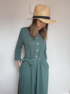 Woman Muslin Maxi Dress, Oversize dress, Emerald Green Colour Emerald Green Colour, Dress Emerald Green, Oversize Dress, Emerald Green Dress, Emerald Green Dresses, Dress Winter, Double Gauze Fabric, Gauze Dress, Rose Dresses