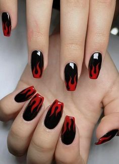 Flame Nail Art, Gothic Nails, Goth Nails, Acrylic Nails Coffin Pink, Black Nail, Short Acrylic Nails Designs