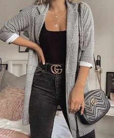 On trending Hair Transformation Slay Your Style with the Latest Looks Teen Winter Outfits, Casual Outfits For Teens, Casual Outfit Inspiration, 가을 패션, Outfits Casual, Looks Vintage, Outfits Casuales, Cute Casual Outfits, Outfits For Teens