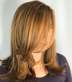 Haircuts Layered, Layered Thick Hair, Layered Haircuts For Women, Layered Haircuts With Bangs, Layered Curly Hair, Hair Adviser, Chin Length, Layered Hairstyles