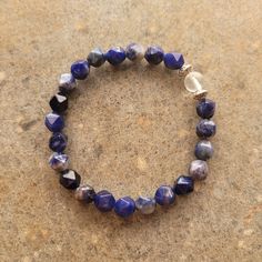 Sodalite & Quartz Handmade Stone Bracelet Size: 7" Materials: 8mm Star Cut Sodalite Stone Beads, 8mm Quartz Bead Silver Lapis Lazuli Beaded Bracelets For Healing, Blue Sodalite, Bead Bracelets, Gemstone Bracelet, Stone Bracelet, Bracelet Sizes, Jewelry Ideas, Womens Jewelry Bracelets, Stone Beads