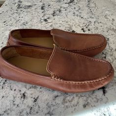 Never Worn Men’s Loafers Casual Moc Toe Dress Shoes With Leather Footbed, Casual Slip-on Dress Shoes With Moc Toe, Casual Moc Toe Dress Shoes With Textured Sole, Casual Slip-on Moccasins For Business Casual, Casual Slip-on Dress Shoes With Leather Footbed, Casual Slip-on Dress Shoes With Leather Sole, Casual Plain Toe Moccasins For Business Casual, Leather Loafers For Men, Mens Leather Loafers