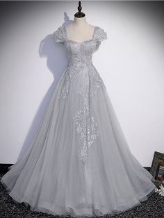 Description Gray tulle lace long prom dress, gray tulle lace long evening dress Product Number: top341Size: US 2, US 4, US 6, US 8, US 10, US 12, US 14, US 16For Custom Size, Please leave following measurement, You can find a message box in the shopping cart, leave your custom size, Thank You.Bust:______ cm/inchWaist:______cm/inchHip:_______cm/inchShoulder to Shoulder :_______ cm/inchShoulder to knee( for knee length dress only):________ cm/inchHollow to floor___cm/inch Delivery time:Rush order: Gaun Fashion, Chique Outfits, Lace Party Dresses, Graduation Dresses