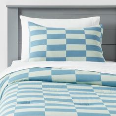 Kids' Comforter Set Checkers - Pillowfort™ Cute Duvet Covers, Kids Comforter Sets, Sleeping Nook, Kids Comforters, Kids Duvet, Twin Comforter Sets, Kids Duvet Cover, Kids Bedding Sets, Pillow Fort