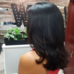 Black Hair Layers, V Cut Hair, Straight Layered Hair, Hair Photography, Medium Length Hair With Layers, Black Ombre, Haircuts For Medium Hair, Haircuts Straight Hair