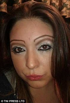 Really Bad Makeup, Weird Eyebrows, Makeup Fails Funny, Badge Bunny, Eyebrow Slits