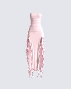 Pure beauty... that's what this dress is 😌 Constructed from jersey, this pink strapless midi is complete with a ruffled edge front slit, and hem that creates an elegant and eye-catching look 💕

Note: Choker sold separately! White Corset Dress, Strapless Ruffle Dress, Glam Dresses, Looks Vintage, White Mini Dress, Ruffle Dress, Outfit Inspirationen, Classy Outfits, Pretty Dresses