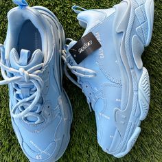 Balenciaga Triple S Chunky-Sole Sneakers Light Blue Size 9! Brand New With Tag! Light Blue Sneakers For Streetwear, Balenciaga Triple S Black, Balenciaga Speed Runner, Balenciaga Race Runner, Pink Balenciaga, Balenciaga Arena, Balenciaga Runners, Shoes Balenciaga, Balenciaga Men