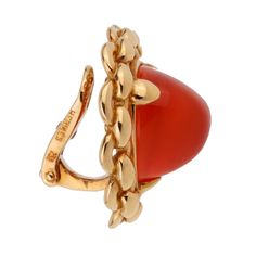 Hermes Vintage Sugarloaf Carnelian 18k Yellow Gold Clip On Earrings 0001051 French Luxury Brands, Hermes Jewelry, Timeless Brand, Gold Link Chain, Vintage Hermes, Gold Clips, Yellow Gold Earring, Vintage Earrings, Luxury Jewelry