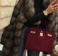 Mode Au Ski, Paris Mode, Kelly Bag, Future Lifestyle, Feminine Aesthetic, Mode Inspo, Hermes Bags, Looks Style, Mode Inspiration