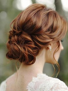 Elegant and Versatile Updos for Long Hair: Inspiration and Ideas Hair Up Side Bun, Wavy Wedding Updo, Wedding Updo Red Hair, Formal Wedding Updo, Low Romantic Bun, Russian Updo, Vintage Updo Wedding, Bridal Updos For Long Hair, Long Hair Inspiration