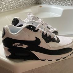 Used A Couple Times. Look New. No Box Shoes Nike Air, Nike White, Nike Air Max 90, Shoes Nike, White Nikes, Air Max Sneakers, Air Jordan Sneaker, Air Max, Nike Air Max