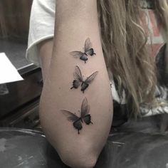 Butterflies Tattoo, Girl Arm Tattoos, Initial Tattoo, Tattoo Girls, Tattoo Designs For Girls, Arm Tattoos For Women, Tattoo Feminina