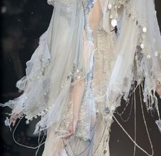 John Galliano, The Rings, Lord Of The Rings, Paris Fashion, Paris Fashion Week, Veil, Versace, Victorian Dress