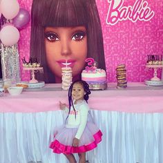 tableware balloons Black Barbie Party, Barbie Birthday Decorations, Barbie Balloons, Princess Party Ideas, Frozen Party Supplies, Party Supply Kits, Silver Balloon, African American Dolls, Barbie Birthday