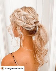 Ponytail Bridal Hair, Prom Hair Up, Bridesmaid Hair Ponytail, Bridesmaid Hair Ideas, Bridemaids Hairstyles, Cute Prom Hairstyles, Bridesmaid Updo, Simple Prom Hair