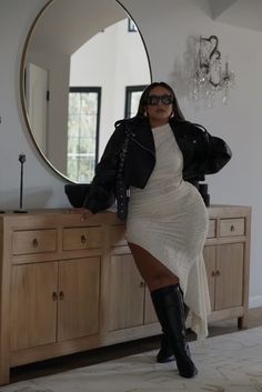 Curvy Winter Outfits, Ootd Plus Size, Plus Size Baddies, Girls Night Outfit, Plus Size Baddie Outfits, Boots For Fall, Plus Size Fall Outfit, Curvy Style, Vintage Inspired Outfits