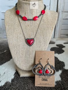 Valentine's Day and Christmas stunning red western jewelry. Our collection features a beautiful red and silver stone heart necklace, perfect for adding a touch of romance to any outfit. For a more bohemian vibe, our Navajo desert pearl choker necklace adorned with teardrop-shaped red stones is a must-have accessory. Complete the look with our silver red stone heart earrings, crafted with twisted rope and a beautiful concho design. These pieces are the perfect combination of elegance and style! Western Cuff Bracelet, Pahrump Nevada, Candy Corn Earrings, Western Bracelets, Long Statement Earrings, Western Necklaces, Witch Earrings, Spider Earrings, Navajo Style