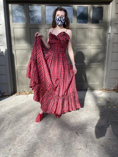 Adorable late 40’s/ early 50’s red pink plaid formal dress with spaghetti straps and ruffles. Excellent condition, aside from a small rip in the fabric that covers the zipperWomen’s smallBust: 34/35”Waist: 25/26”Hips freeArmpit to hem: 46” Fitted Plaid Dresses With Spaghetti Straps, Fitted Cotton Plaid Dress With Ruffles, Funky Dresses, Dress With Ruffles, Manish, Lace Collar, Pink Plaid, Rainbow Stripes, Dress Clothes For Women