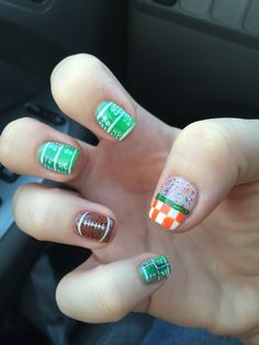 University of Tennessee nail 9/03/15 Football Nails Design With Number, Tennessee Volunteers Nails, University Of Tennessee Nails, Tennessee Football Nails, Tennessee Nails Volunteers, Tennessee Nails Designs, Tennessee Vols Nails, Bulldog Nails, Tennessee Nails