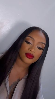 Natural Glam Makeup Black Women Red Lip, Rich Off Makeup, Natural Beat With Red Lips Black Women, Holiday Makeup Black Women, Soft Glam With Red Lip Black Women, Natural Makeup With Red Lipstick, Classy Makeup Black Women, Soft Red Lip Makeup Look, Red Lip Looks Black Women