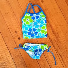 Grren And Blue Size 2t Takini Swimsuit. New With Tags Sports Swimsuits, Surf Bikinis, Sport Bikinis, Tankini Swimsuit, Green Swimsuit, 1 Piece Swimsuit, 2 Piece Swimsuits, Tankini Swim Tops, Swim Tankini