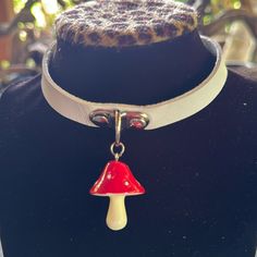 New Mushrooms Choker Necklace White And Red Corset Choker, Bling Choker, Bow Choker, Gold Body Chain, Heart Choker Necklace, Collar Chain, Heart Choker, Boho Choker, Bow Necklace