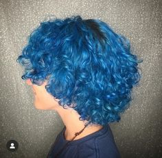 Light Blue Hair Curly, Blue Short Hair Ideas, Blue Curly Hair Men, Dyed Curly Hair Ideas Colour Blue, Short Blue Curly Hair, Blue Short Curly Hair, Short Blue Hair Aesthetic, Short Dyed Curly Hair, Teal Curly Hair