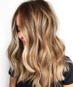 Brown Hair With Highlights And Lowlights, Baby Lights, Hair Boutique, Blonde Waves, Honey Blonde Hair, Honey Hair, Blonde Hair Looks, Blonde Hair With Highlights