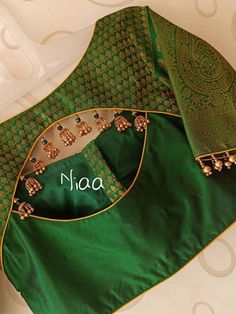 Niaa Boutique, Designer Blouse Ideas, Brocade Blouse Designs, Latest Bridal Blouse Designs, Boat Neck Blouse Design, Blouse Ideas