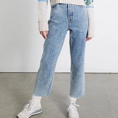 All Items Ship 1-3 Business Days! Pacsun High Rise Straight Denim Jeans Brand New, Never Worn Size: 23 Smoke Free And Pet Free Home! Ultra High Waisted Jeans, Pacsun Mom Jeans, Jeans Pacsun, Straight Denim Jeans, Ripped Mom Jeans, Distressed Mom Jeans, Pacsun Jeans, Raw Hem Jeans, Light Wash Jeans