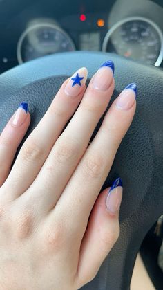 Hoco Nail Ideas Dark Blue, Senior Photos Nails, Cute French Tip Design Nails, Blue Nail Inspo Acrylic Almond, White Hoco Nails Acrylic, First Day Of School Nails Highschool, College Nails Ideas Short, Nail Inspiration Dark Blue, Navy Homecoming Nails