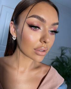 Glam Bride Makeup, Disco Makeup, Glam Eye Makeup, Pink Smokey Eye, Ball Makeup, Soft Eye Makeup, Brunette Makeup, Prom Eye Makeup, Pink Eye Makeup