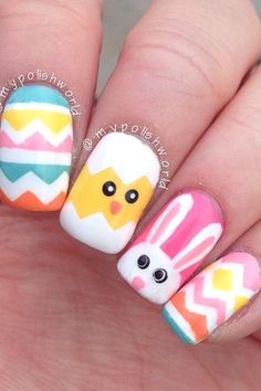 26 Beautiful Easter nails to try this year. Easter nail art ideas for spring. Spring nails for Easter. Nagellack Trends, Manicure Nail Designs, Holiday Nail Designs