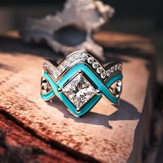 Turquoise Ocean Wave Ring | Sterling Silver | Navajo-Style Jewelry Twisted Ring, Turquoise Ocean, Navajo Style, Square Crystal, Silver Eye, Color Turquesa, Wave Ring, Twist Ring, Set Ring