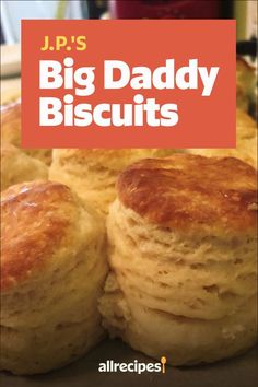 Fluffy Biscuit Recipe, Grand Biscuit Recipes, Dinner Biscuit, Artisan Bread Recipes, Make Bread, Biscuit Rolls