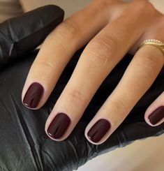 Nail Art Trends, Nagel Tips, Minimal Nails, Casual Nails, Makijaż Smokey Eye, Cozy Season, Neutral Nails, Art Trends, Cozy Vibes