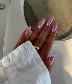 Date Makeup, Spring Nails, Pink Nails, Summer Nails, Nail Inspo, Nail Colors, Acrylic Nails, Gold Rings, Nail Designs