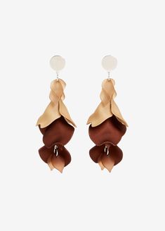 Look like a bouquet of flowers in these eye-catching cascading earrings will have you looking and feeling best dressed. Elegant Brown Drop Flower Earrings, Elegant Brown Flower Earrings For Pierced Ears, Cascading Earrings, Fun Cute, Ashley Stewart, Party Outfits, Resin Earrings, Trendy Plus Size, Hook Earrings