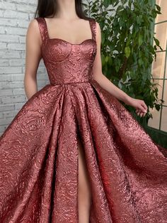 Opera Gown, Matoshi Dress, Rose Gold Gown, Prom Dress With Pockets, Teuta Matoshi, Prom Dresses With Pockets, Tulle Ball Gown, Gown Prom, Prom Outfits