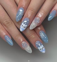 Icy Blue Nails Blue Christmas Nails, Snow Nails, Blue And White Nails, Holiday Nails Winter, Bears Nails, Winter Manicure, January Nails, Blue Nail Designs, Snowflake Nails