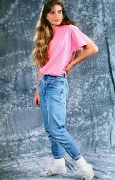 80s Footloose Outfits, 1986 Womens Fashion, 1980s Fashion Women Outfits Casual, Everyday 80s Outfit, 1985 Womens Fashion, 80s Dungarees Outfit, 80s Denim Outfit Women, 80s Female Fashion Retro, 80s Orange Outfit