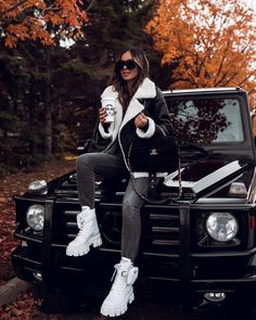 [SponsoredPost] 23 Awesome Boots Winter Outfit Guides This Season To Try Out #outfits White Combat Boots Outfit, Combat Boot Outfit, White Boots Outfit, Mia Mia Mine, White Combat Boots, Winter Boots Outfits, Mia Mia, Fall Inspiration, White Boots