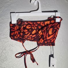 Shade & Shore Offset Bikini Swim Top Red Animal Print Small (4-6) Nwt Top Only Red Beachwear Tankini With Tie-side Bottom, Red Printed Tankini For Summer, Red Tie-side Bottom Tankini For Summer, Red Strapless Stretch Swimwear, Red Tankini With Tie-side Bottom For Swimming, Red Summer Party Tankini, Red Bandeau Top For Beach, Red Bandeau Tops For The Beach, Red Fitted Printed Swimwear