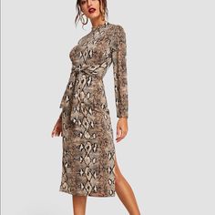 Snake Skin Long Sleeve Midi Dress With Side Slits. Size M. Never Worn. 90%Polyester 10% Spandex Beige Midi Dress With Side Slits, Chic Brunch Dress With Split Hem, Long Sleeve Bodycon Midi Dress, Fall Fashion Skirts, Long Midi, Fall Wedding Guest Dress, Snake Print Dress, Turtleneck Dress, Long Sleeve Casual Dress